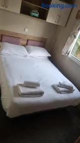Newquay Caravan, Newquay Bay Resort Jetts View 104 - Image 2