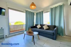 Le Cocon Graulen Studio lumineux à Port Camargue proche plage - Image 2