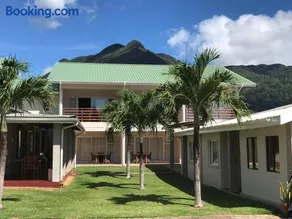 Panorama Guesthouse Apartments Beau Vallon Beach - Image 2