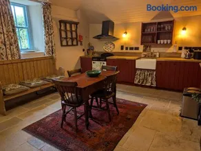Goggin Cottage - Image 4