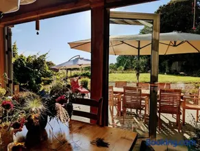 Artist's Hawkhurst Home with Heated Pool & Sauna - Image 2