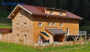 Haus Rose - Image 4