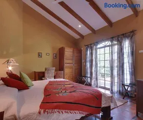 Unique 5 Architectural Homes, Pool & Wi-Fi - Image 1