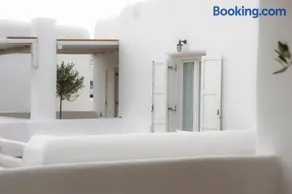 Pearls of Mykonos - Image 4