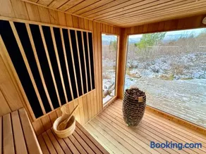 Discover Iceland Private Lodges Two Houses - Image 1