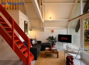 Little Hideaway In Limburg - Image 4