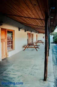 The Grey's Inn - Image 3