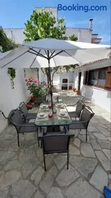 Mitzela Mare House - Image 4
