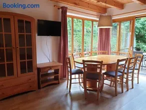 Familienfreundliches gemütliches Ferienhaus mit Grill und Terrasse - Image 2