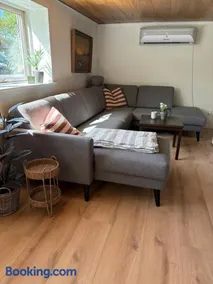 Charmerende sommerhus i fredelige omgivelser - Image 4
