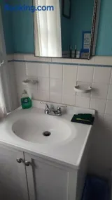 OAKLAND Guest House - Image 2
