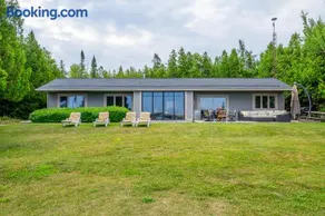 Georgian Legendary Tobermory Retreat With Hot Tub - Image 2