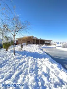 Rise In Valley - Image 3