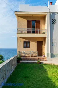 Akontio Apartment with Sea View - Image 4