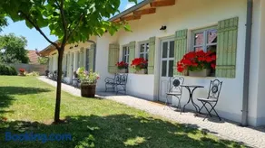 La Bobul Apartments - Image 2