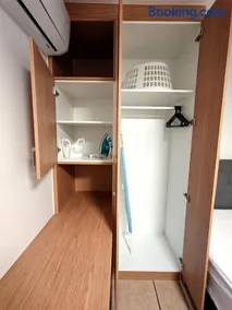 The Studio on Morden - Private Ensuite - Image 2