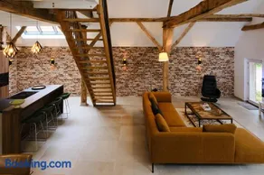 Beech Lodge - Image 2