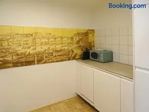 Convenient and Functional Apartment in the Center - Image 4
