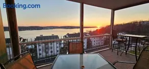 Gourgeous lake views, amazing susets, on main channel - Image 2