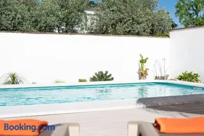 Casa Villanueva 1 -sólo Familias - Image 3