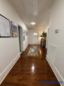 Charming 2-Bedroom 1 Bath Near Everything - Image 3