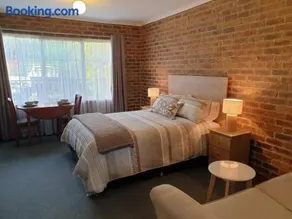 Lovely 1 Bedroom unit in Buchan. - Image 4