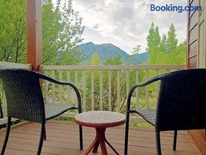 Guest House - Image 2