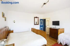 Apartments Villa Kastav in Old town center with sea view and parking - Image 3