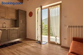 Apartamento apta para familias con barbacoa y jardín | Vistas al lago | Admite mascotas - Image 3