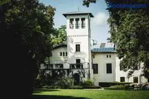 Pałac Kłanino - Image 1
