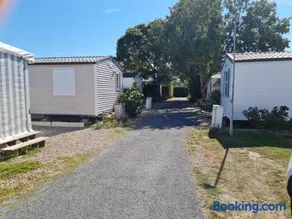 Mobil home sur camping 4 étoiles CAP SOLEIL St Denis d'Oléron - Image 1