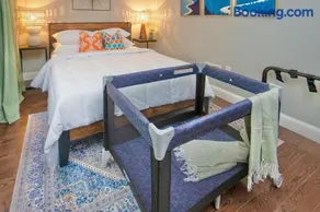Holiday Full Home 6BR Parking Near EWR-NYC - Image 4