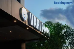 Vari Park - Comfort Stay - Image 1