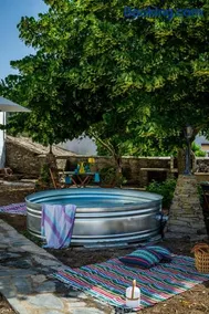 Dom Nuno by Horta da Moura - Image 1