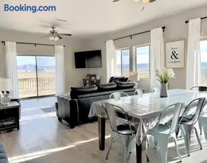 Lake Powell Views and Prime Location - Image 1