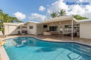 Chic Fort Lauderdale House with Private Pool - Image 5