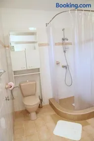 Ubytování na Hluboké - Image 1