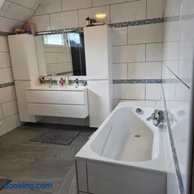 La Suite Ardennaise Chambres d'Hôtes de Charme - Image 3