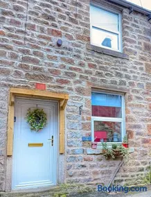 Orchard Nook Cottage, 1 bedroom - Image 1