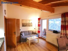 Apartment Piz Munschuns by Interhome - Image 2