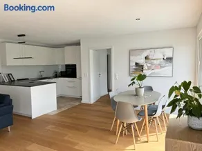 Gartenwohnung im modernen Stil - Image 1