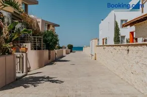 Seaside suite in Crete - Image 2