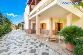 Villa Rosy Casa Vacanze - Image 4