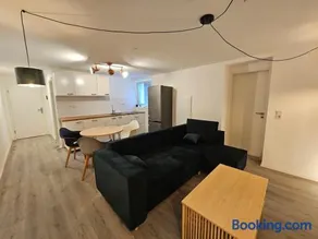 Zentral & gemütliche Wohnung - Image 3