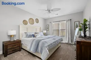 Brand New 2 Bedroom Condo - Image 3