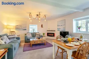 2 Bed in Whitstone oc-f31808 - Image 2