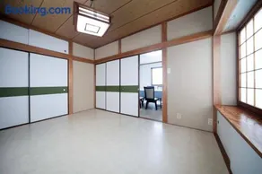 M House - Image 3