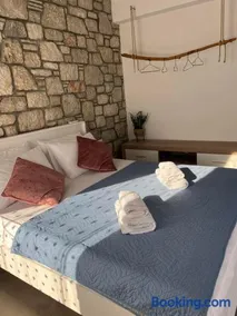 Anasa Rustic Villa - Image 2