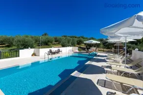 Anemomylos Villas, with Private Pools & BBQ, By ThinkVilla - Image 2
