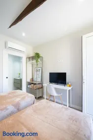 Albergue A Lagoa - Private Rooms - Image 2
